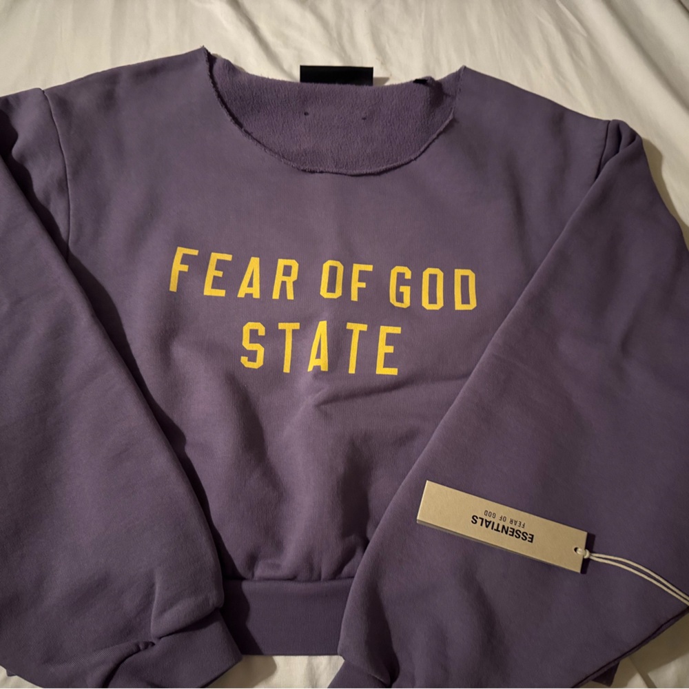 Fear of God essentials crewneck sweatshirt